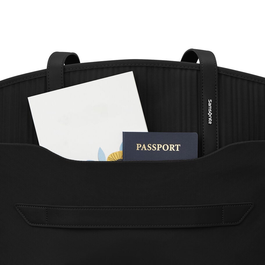 Samsonite Silhouette 18 Women's Business Tote in the color Black. image number 5